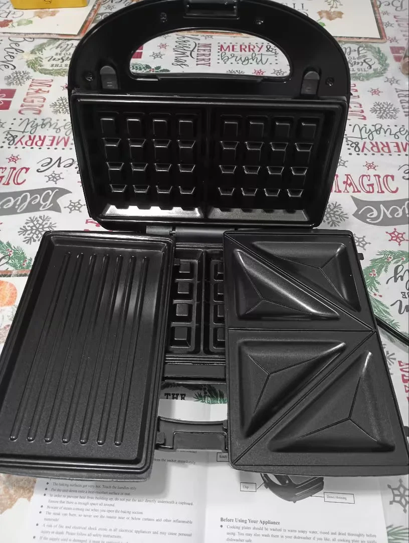3-in-1 Sandwich Maker Panini Press & Waffle Iron 750W Non-Stick Removable Plates