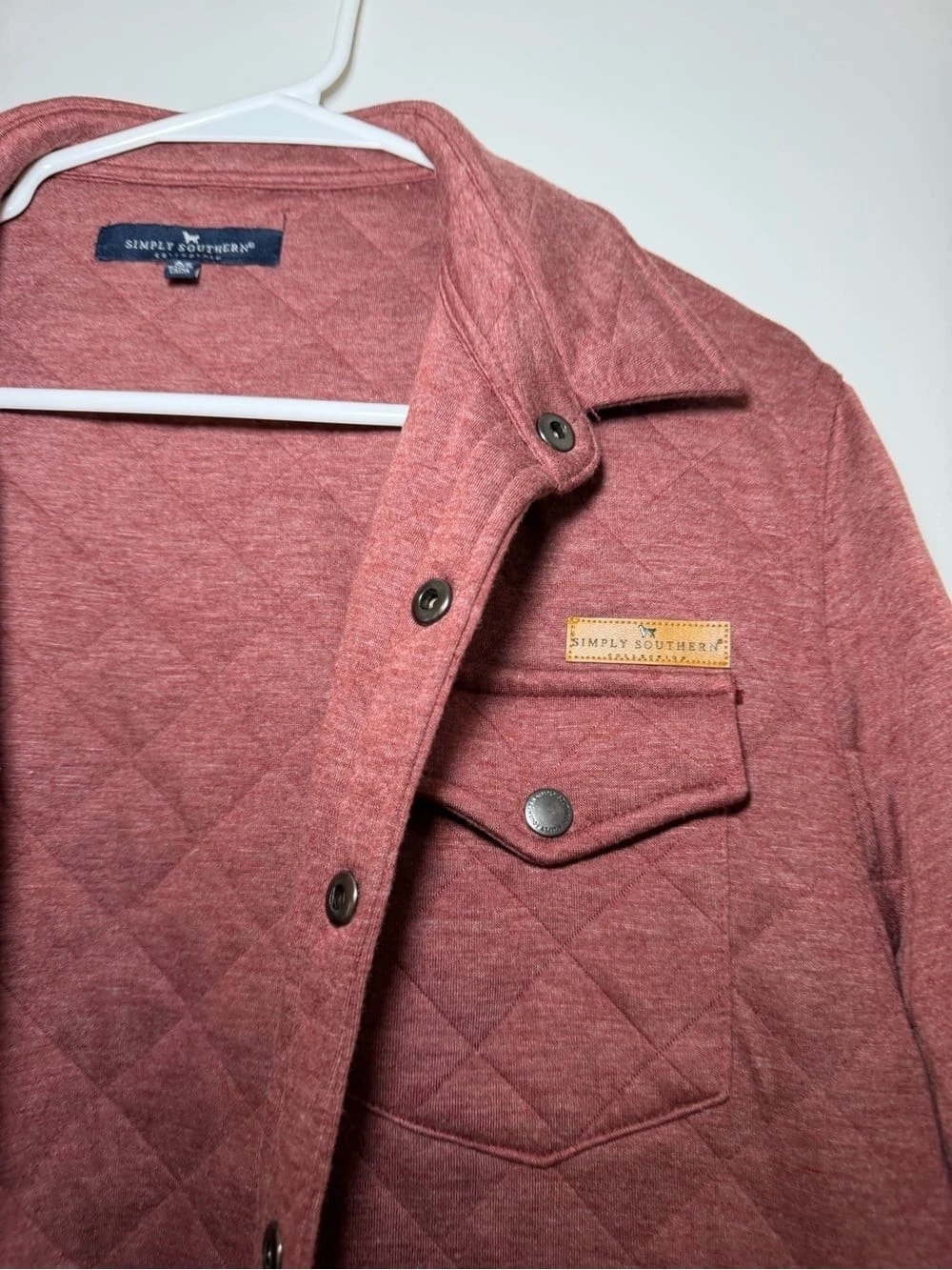Simply Southern Mauve Red Diamond Quilted Shirt Jacket Men’s Medium image 2