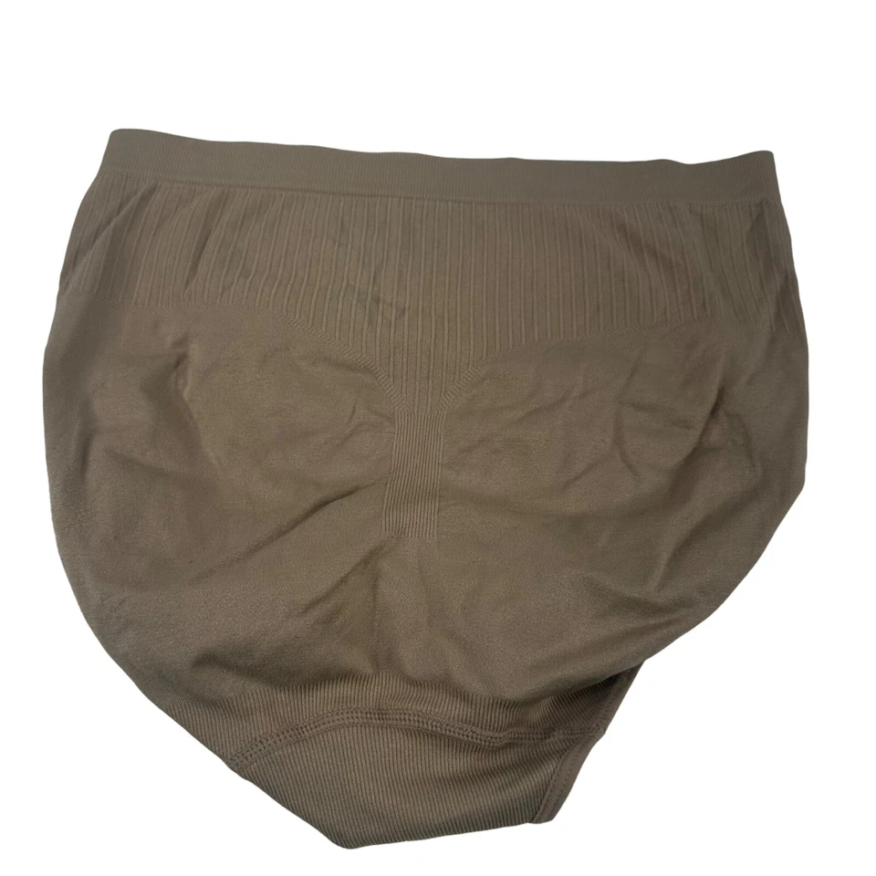 Femina Women's Queen One Size Panty Brief Shaper Beige New Without Tags - Image 2 of 4