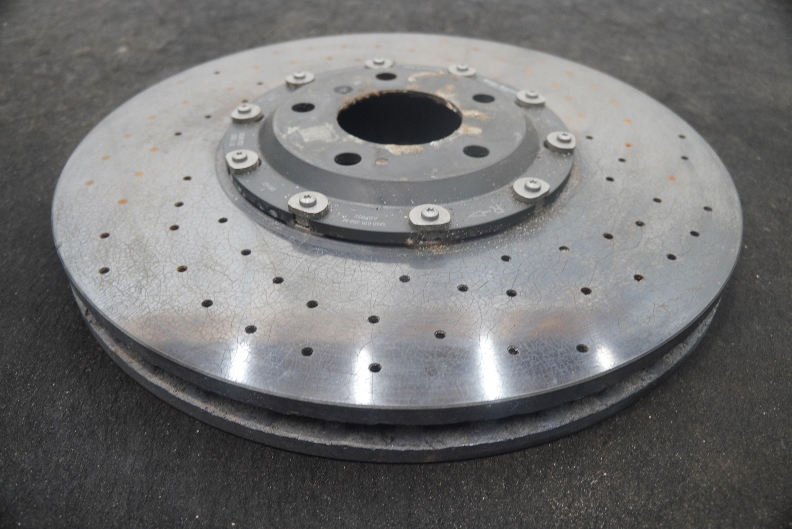 Front Right Carbon Ceramic Disc Brake Rotor 4M0615302M Lamborghini Urus 2019-24