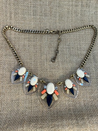 Vintage retired J CREW statement stunning acrylic 'jewelled' necklace - 第 3/5 張圖片
