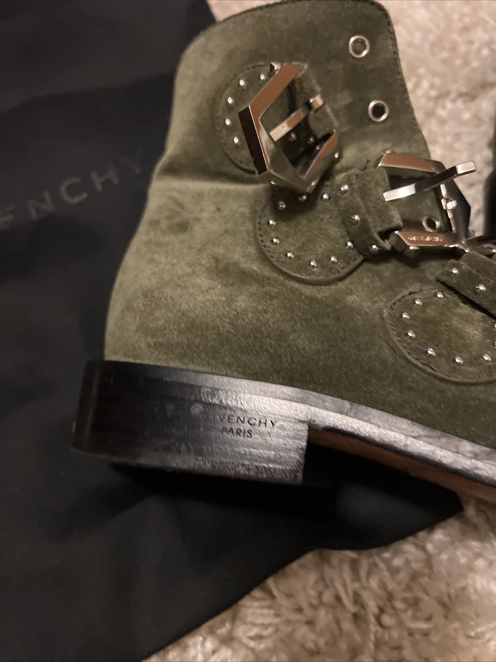 GIVENCHY Elegante Bota Plana Gamuza Verde Talla 37 Foto 4 de 4