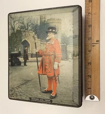 Vintage Sentinel Of The Tower Of London Biscuit Tin Edward Sharp & Sons 5.5x7”