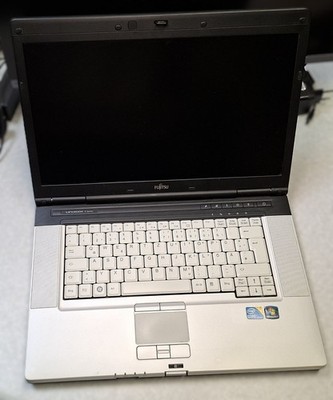 Laptop Fujitsu LifeBook E780, Intel i5, 4GB RAM, 120GB SSD, Win 7, Seriell COM