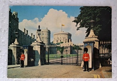 Windsor Castle Berkshire Scot Guards Old Postcard POSTED Vintage