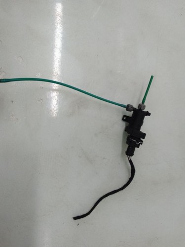 Mercedes-Benz E W210 2001 Diesel 145kW Turbolader Druckwandler Magnetventil