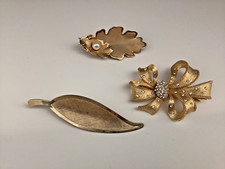 3 Gold Tone Decorative Hair Clips