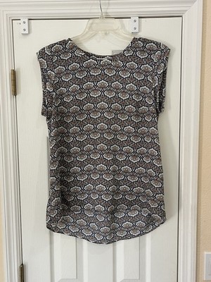 DR2 Daniel Rainn Women s Top Size Large