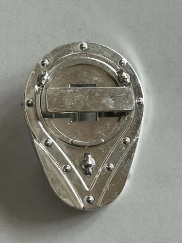 Vintage Masters of the Universe Thunder Punch He-Man Figure Shield Accessory