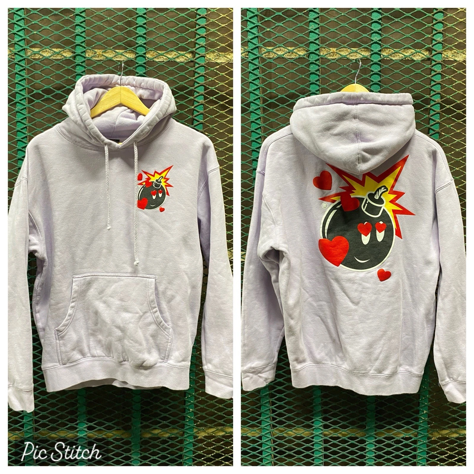 RARE Sweat à capuche moyen The Hundreds Adam Bomb M coeurs Saint Valentin Palais Suprême