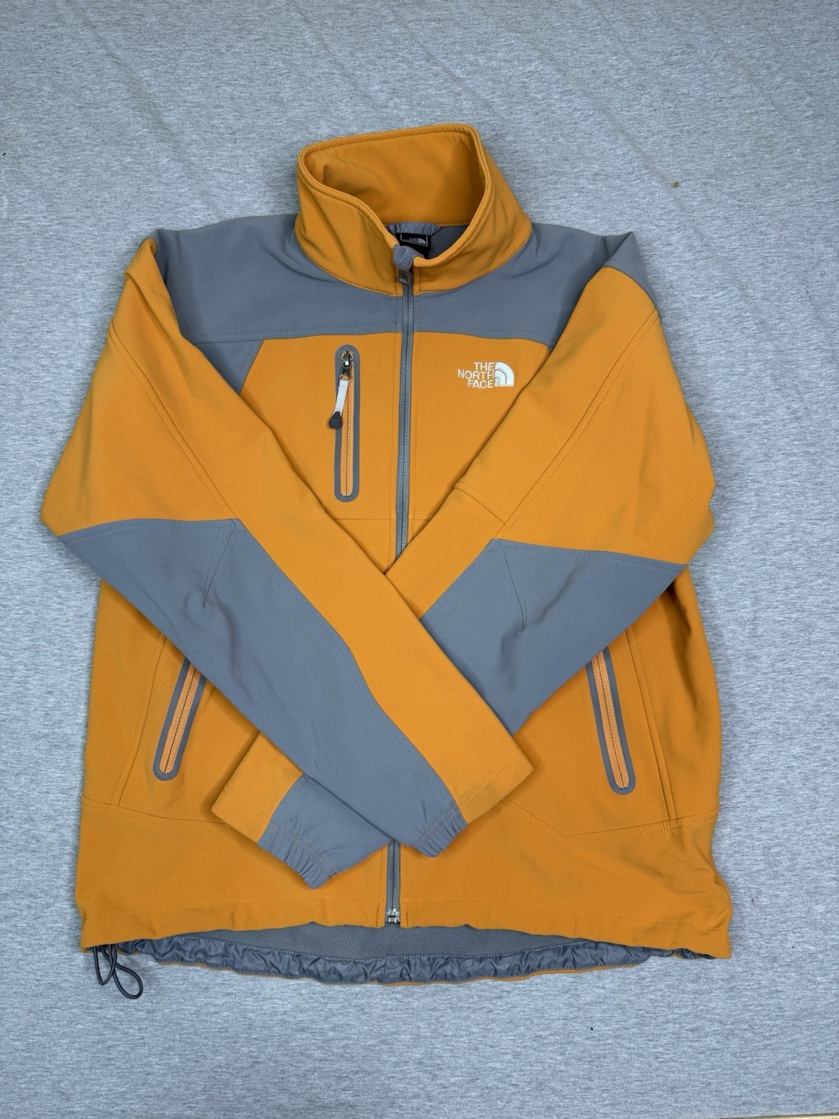 The North Face Apex Bionic Softshell Full Zip Jac… - image 5