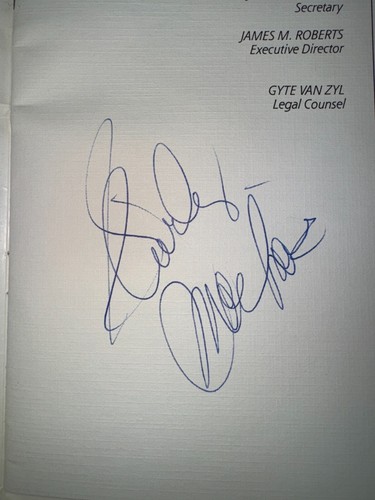 1985 57th Annual Academy Awards Presentation Signed by James Stewart S. Maclaine - Picture 6 of 10
