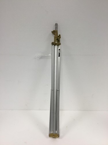 Lowel Tripod 3 Sections 8FT Aluminum WORKING FREE SHIPPING QTY - Picture 4 of 8