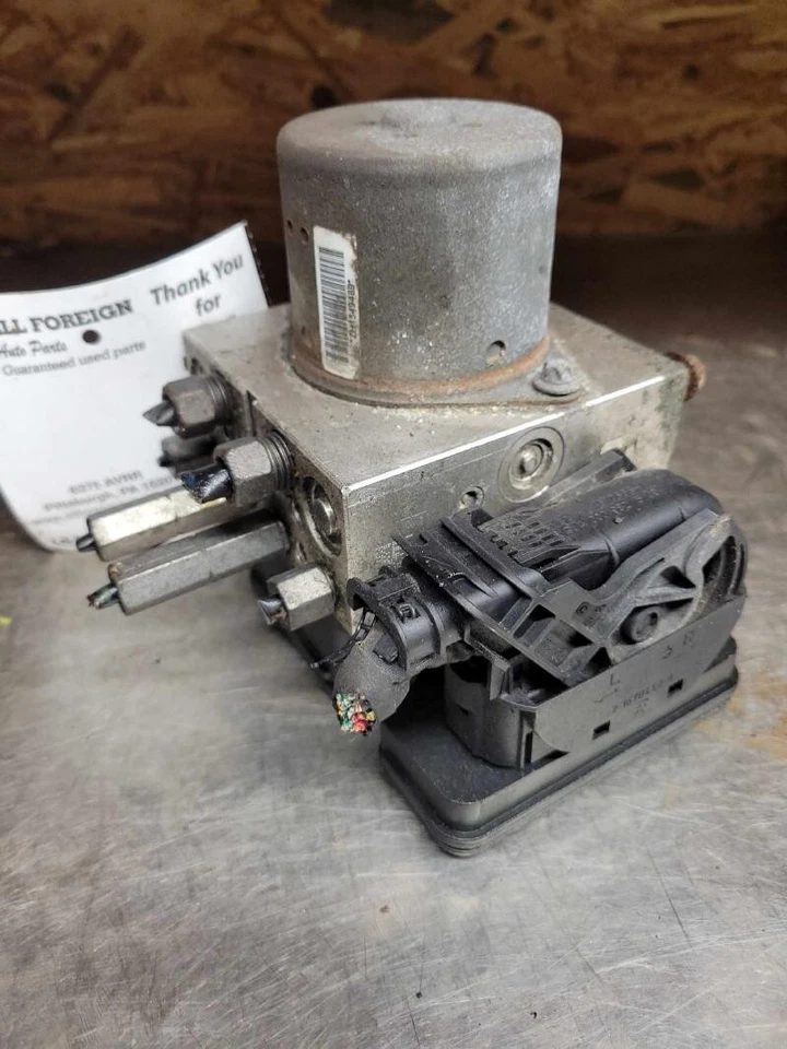 吉普大切诺基 2013 - 2014 防锁制动单元 ABS 泵组件原始设备制造商 13 14 — 第 2/2 张图片