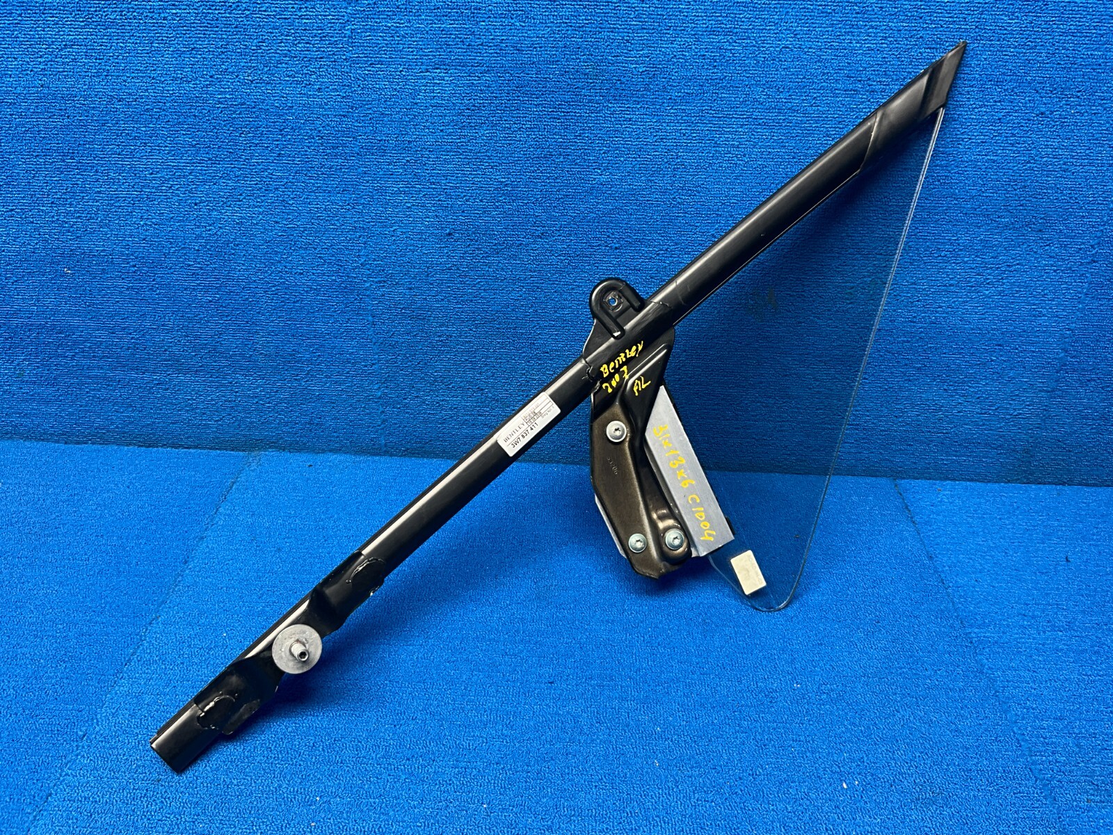 Bentley Continental GT 2007-2010 FRONT+LEFT Quarter glass