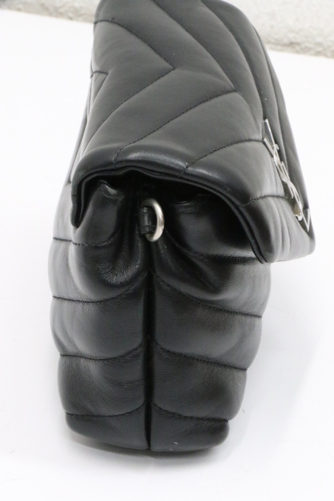 Borsa a tracolla Saint Laurent giocattolo Loulou Matelasse in pelle