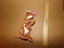 Ty Beanie Baby 1996- Pouch- The Kangaroo - RARE- Retired-VINTAGE
