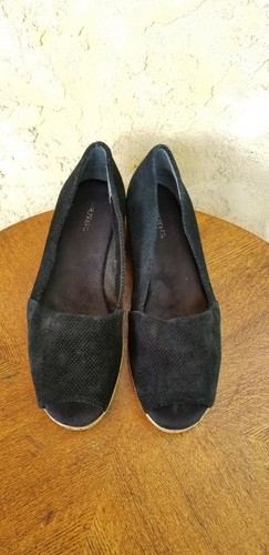 Aerosoles Black Faux Suede Mesh Low Wedge Size 10 - Picture 10 of 10