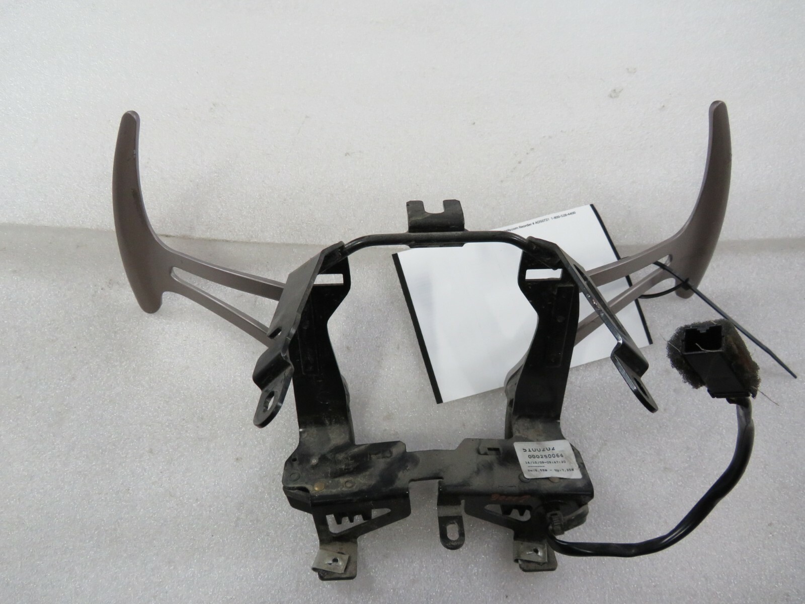 Ferrari California, Silver Fiber F1 Paddle Shifter Assembly, Used P/N 250064