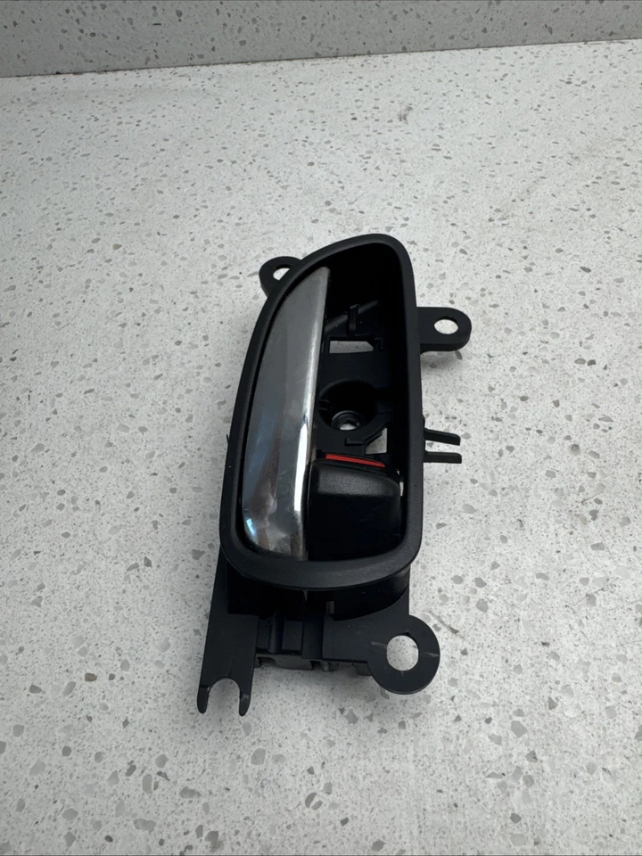 07-11 LEXUS GS350 INTERIOR DOOR HANDLE REAR RIGHT SIDE 69207-30060 Used B414-10 - Image 3 of 4