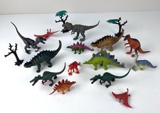 Large Lot of Plastic Dinosaur Toys Various Levels Of Small Lots Of Species 