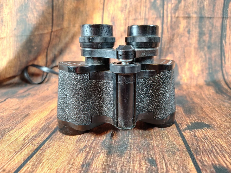 Bell & Howell Binoculars 8 x 30 Wide Angle 131 Meters At 1000 Yards - Image 2 of 3