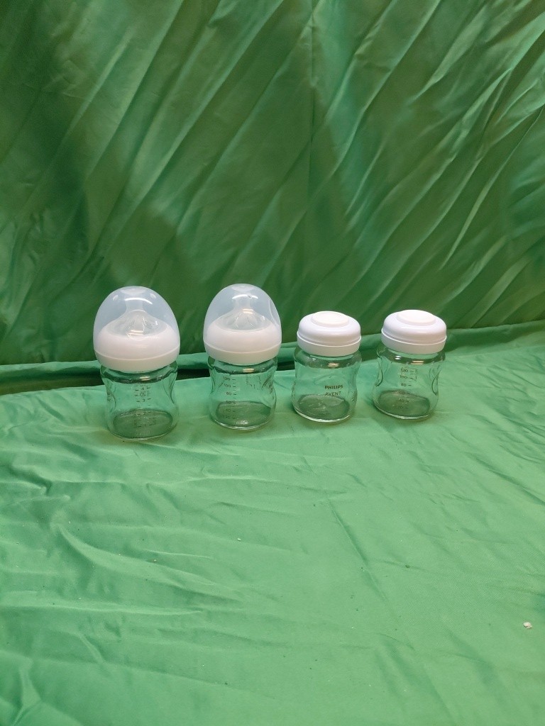4fl Oz (4 Pack) Excellent With Nipples & Lids