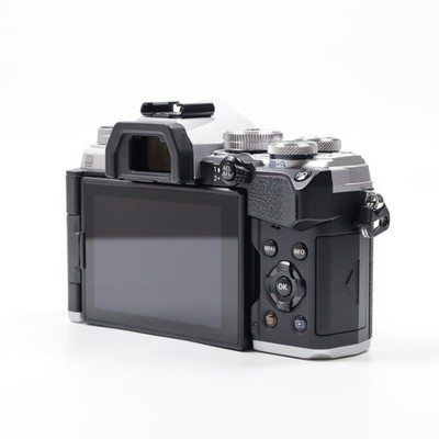 OLYMPUS OM-D E-M5 Mark III Silver Body (Shutter Count:17482) [Top