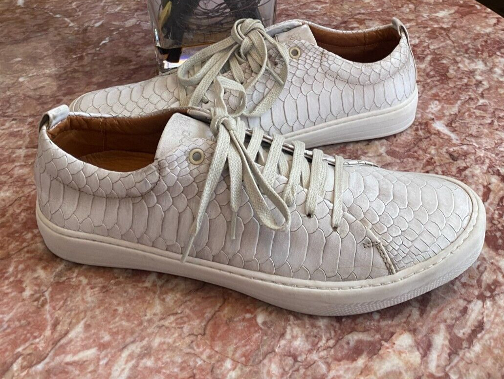 Donald J Pliner Rand Mens Croc Embossed Off White Leather Sneaker