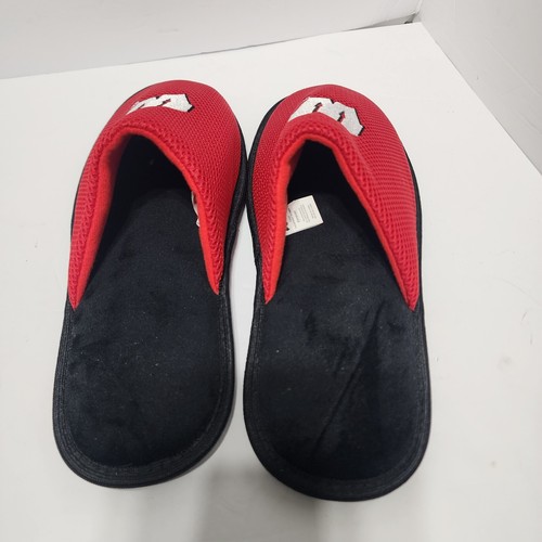 Wisconsin Badgers Men's Big Logo Team Color Slippers size 11/12 - Picture 4 of 4
