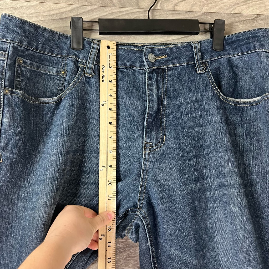 Izod Mens Classic Straight Jeans Blue Pockets Dark Wash Denim Athletic Fit 38x28