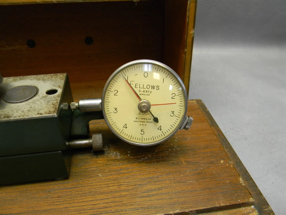 Instrumento de medición de distancia central Fellows 2849 con estuche Foto 4 de 4