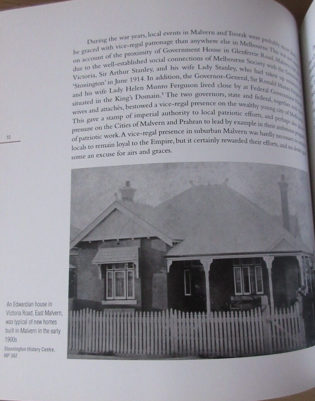 Picture 3 of 11