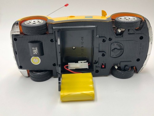 Yellow Volkswagon VW Bug Beetle RC Car AMEX Promo AD American Express No Remote - Picture 9 of 11