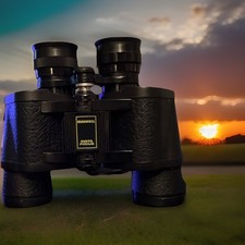 Bushnell 7x35 Insta Focus 420 Ft. at 1000 Yds. 8 Viewing Binoculars