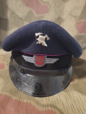Schirmm&uuml;tze Feuerwehr 2x Metallabzeichen Niedersachsen