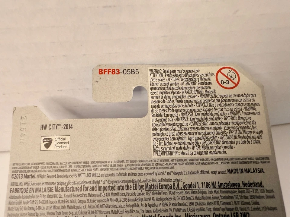 Motocicleta diecast Hot Wheels Ducati 1199 Panigale 1:64 - blanca HW City Foto 3 de 4