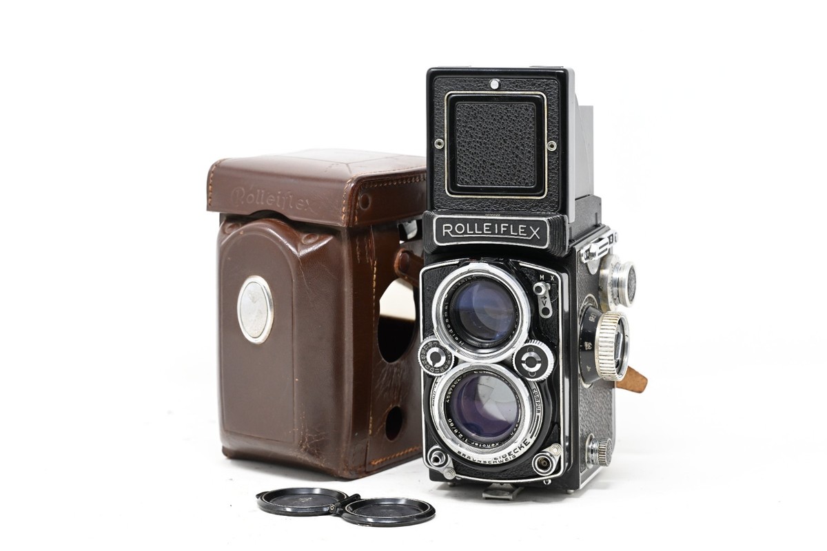Rolleiflex 2.8D 6x6cm TLR film camera W/ Xenotar 80mm f2.8 lens