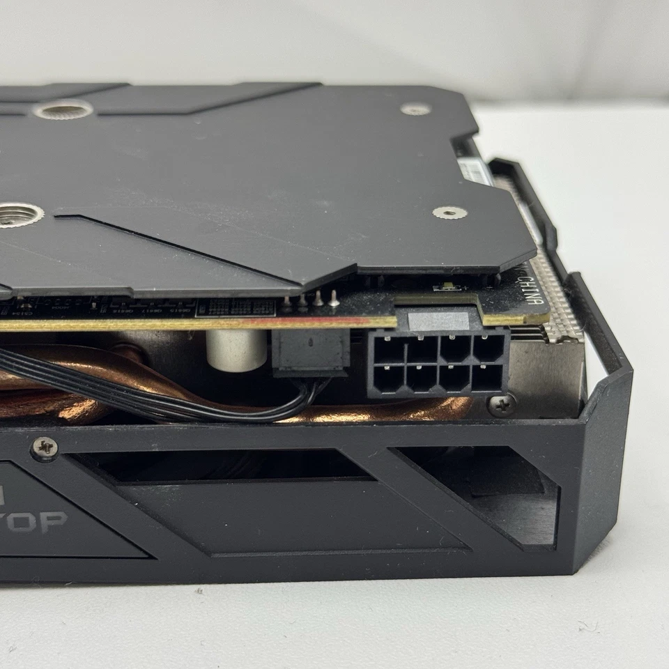 GIGABYTE AMD Radeon R 4GB GDDR5 Graphics Card GV-RX570GAMING-4GD - Used - Image 4 of 4