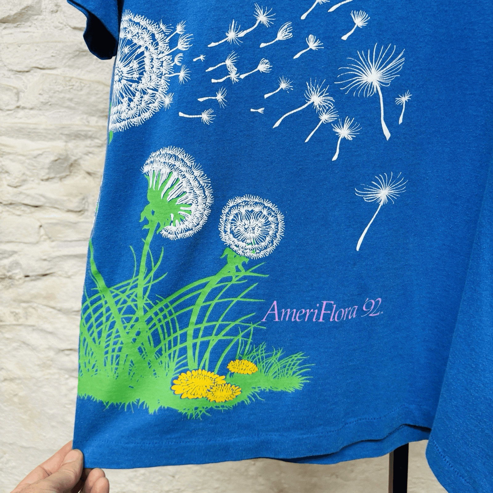 Vintage 90s AmeriFlora 92 Floral Nature Single Stitch Wrap Around Print T Shirt