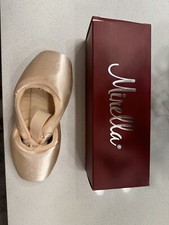 BRAND NEW Mirella Whisper Satin Pointe Shoes