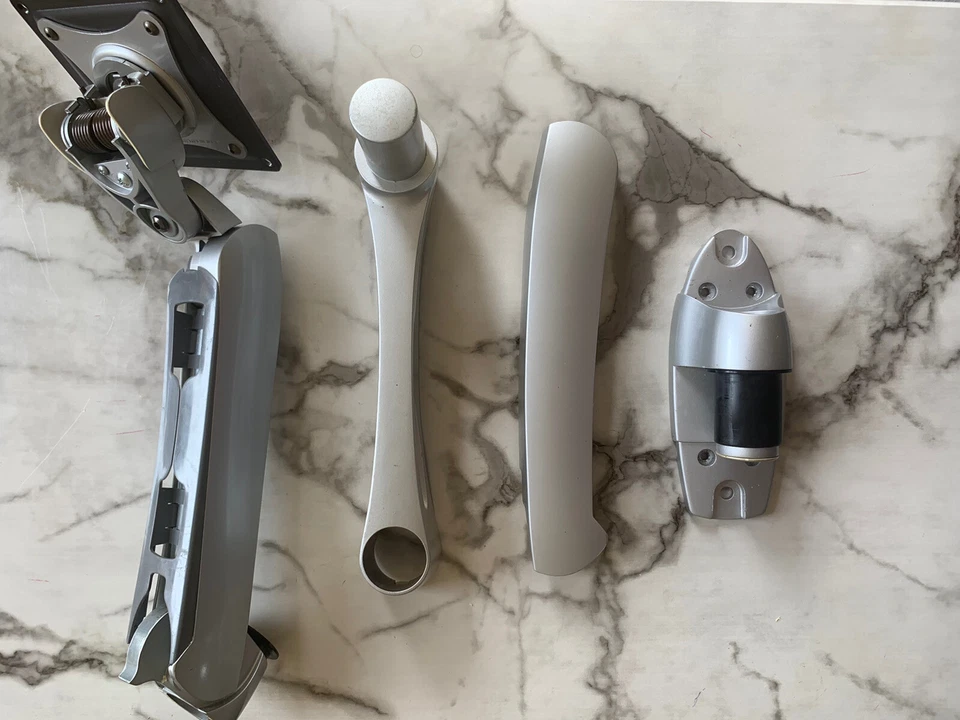 ACER AL2216WBD LCD Monitor WITH WALL MOUNT-TESTED & WORKS —Read Description - Image 4 of 4