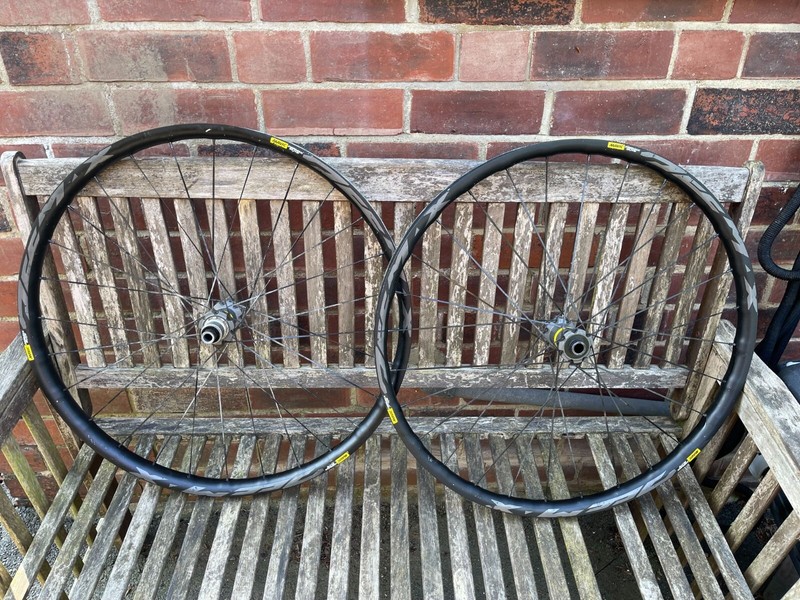 Mavic Deemax Ultimate 650b 27.5" Boost Disc Wheelset Mountain bike MTB Tubless
