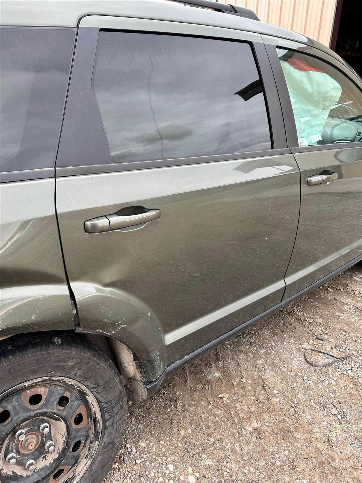 Used Rear Right Door Glass Rear fits: 2016 Dodge Journey privacy tint Rear Right