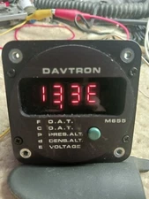 Davtron M655 Five Function Indicator USA  Works