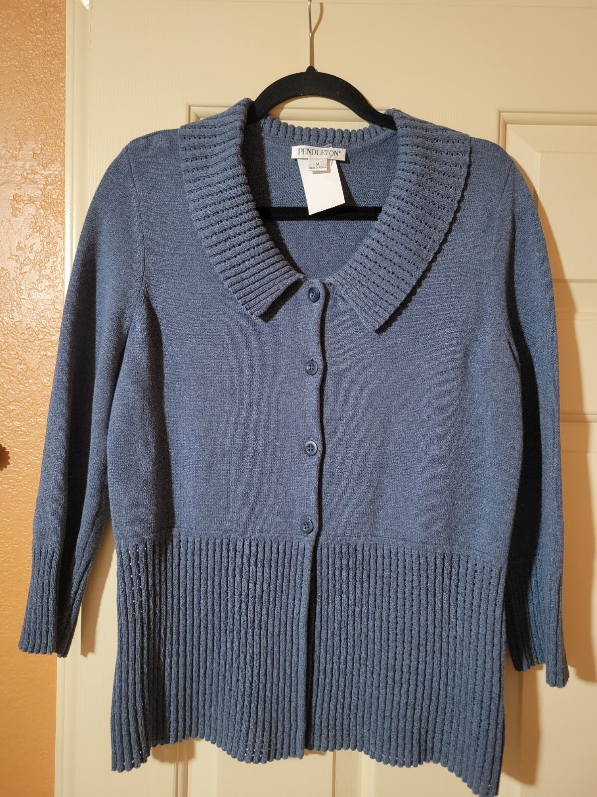 Womans Pendleton Button Down Long Sleeve Blue Col… - image 1