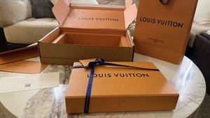 Authentic LOUIS VUITTON LV Gift Medium Box 12 x 8 x 2.5 inches