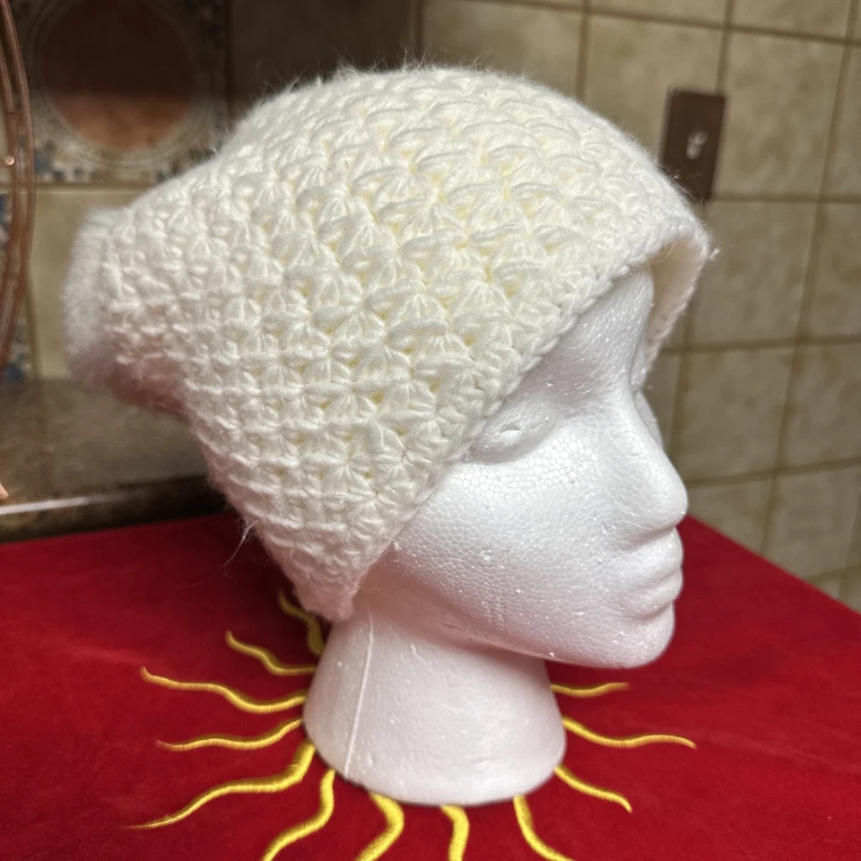 Surell Womens Handmade Pom Knit Hat Cream Gift, Grayish Pom Sz Fits 21+ Inch - Image 3 of 4