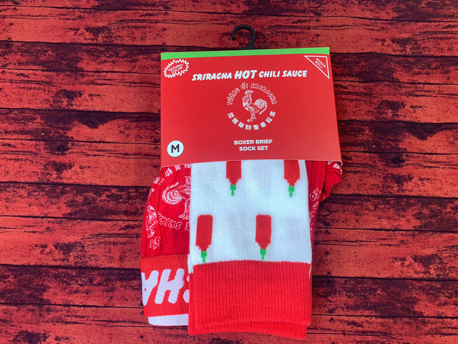 New Mens Sriracha Hot Sauce Boxer Brief and Socks Set sz M 3234 eBay