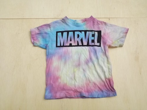 Girls Size Small Marvel Comics Tie-Dye T-Shirts Pastel Colors Pink Yellow Blue - Picture 2 of 2
